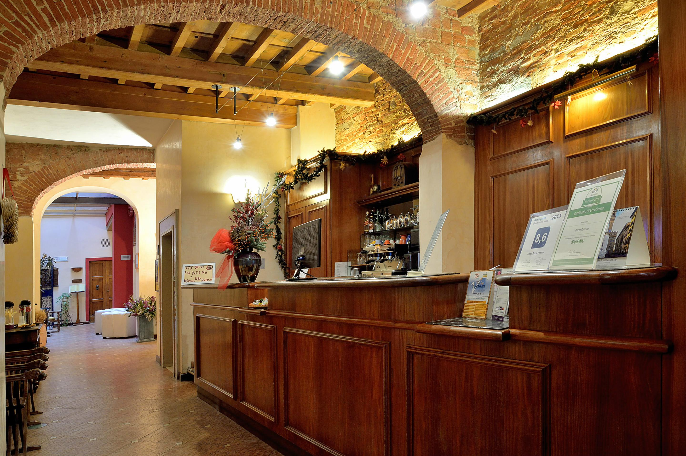 Hotel Porta Faenza Florença Exterior foto